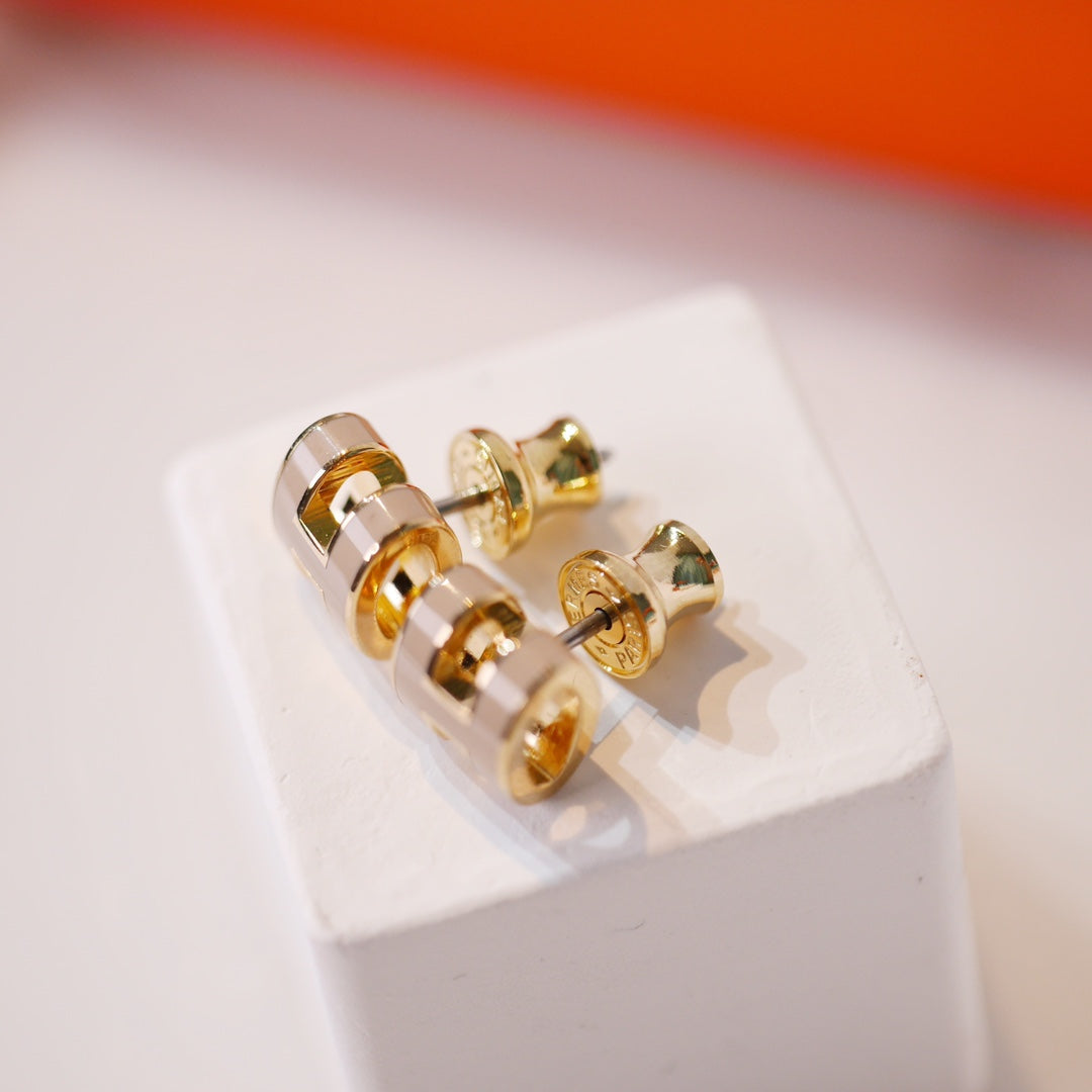 [LunaMar]MINI POP H GOLD EARRINGS GREY