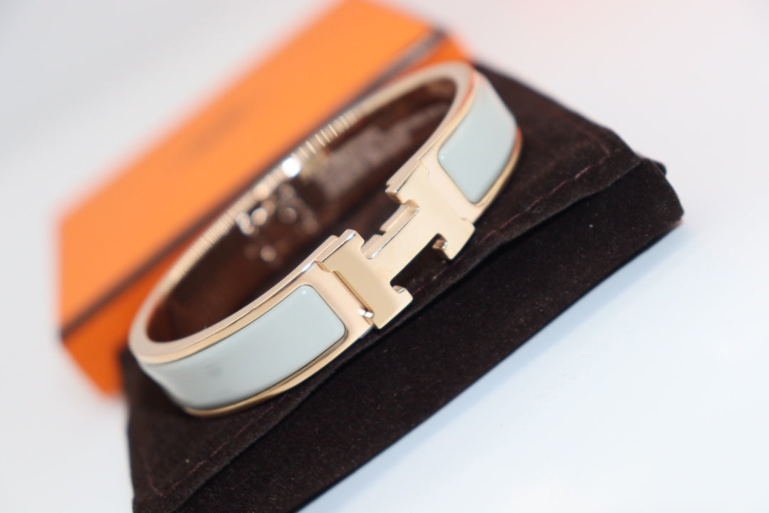 [LunaMar]H LIGHT BLUE BRACELET