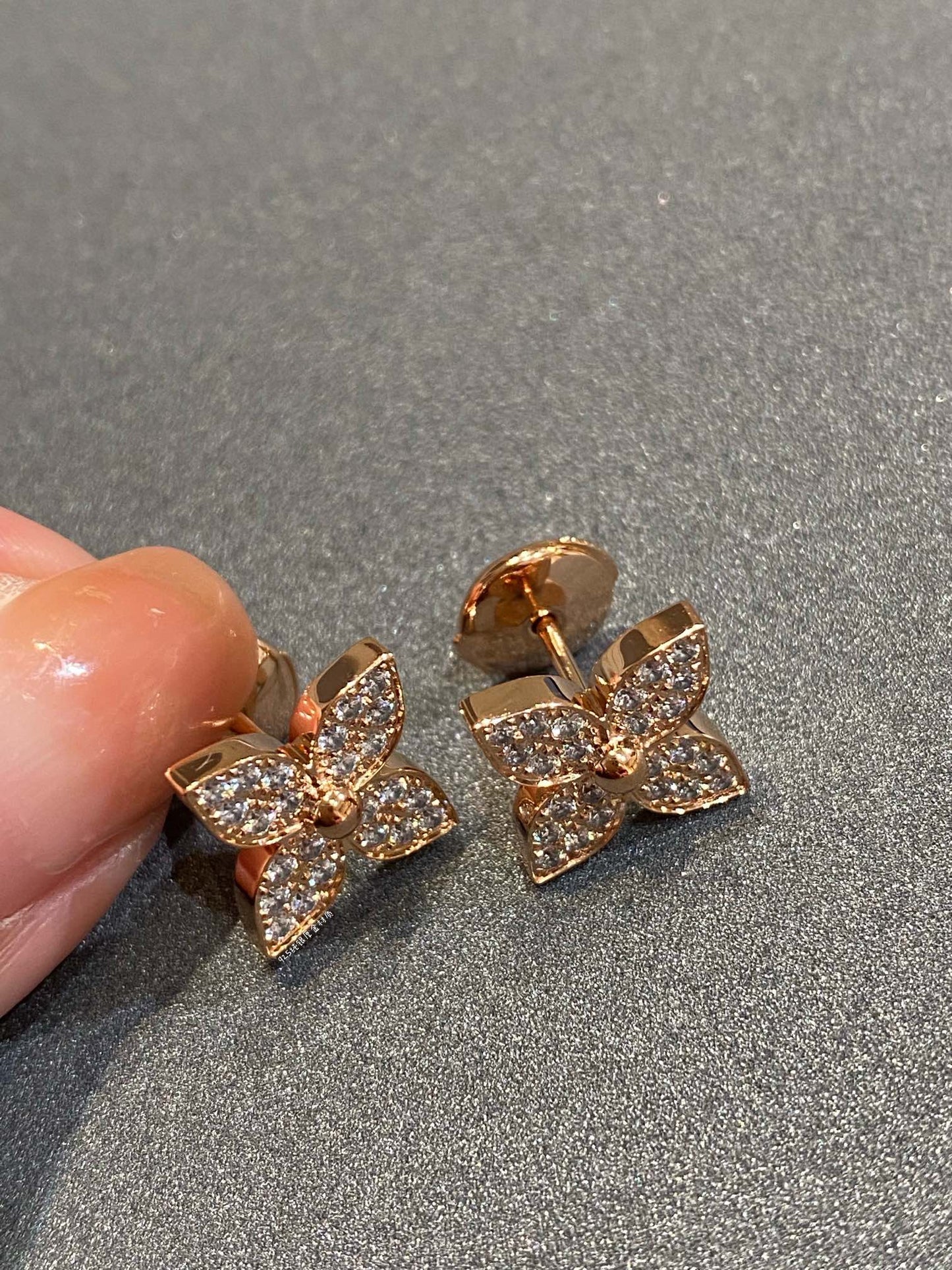 [LunaMar]STAR DIAMOND EARRINGS