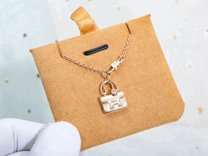 [LunaMar]AMULETTE PEDANT ROSE GOLD NECKLACE