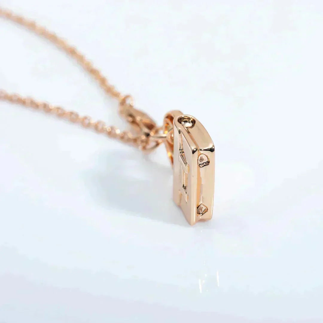 [LunaMar]AMULETTE PEDANT ROSE GOLD NECKLACE