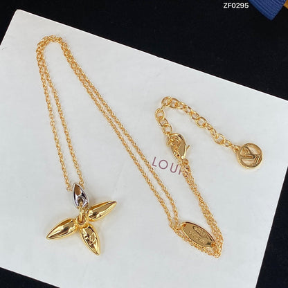 [LunaMar]LOUISETTE PEDANT GOLD NECKLACE