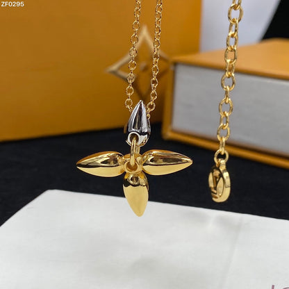 [LunaMar]LOUISETTE PEDANT GOLD NECKLACE