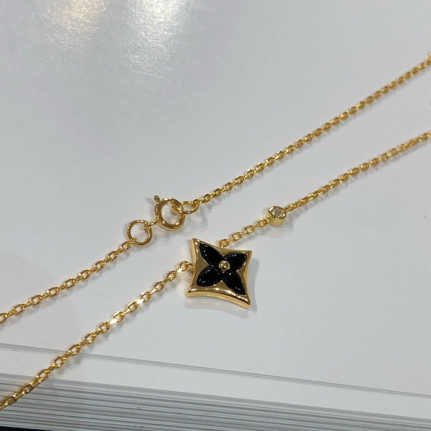 [LunaMar]STAR BLACK MOP NECKLACE