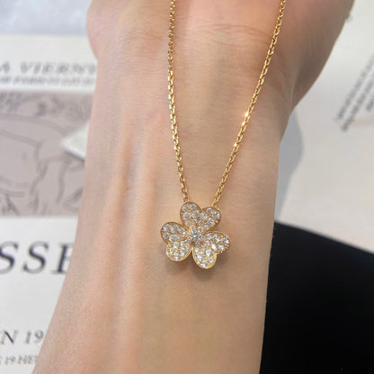 [LunaMar]PAVÉ DIAMOND FLOWER CHARM NECKLACE