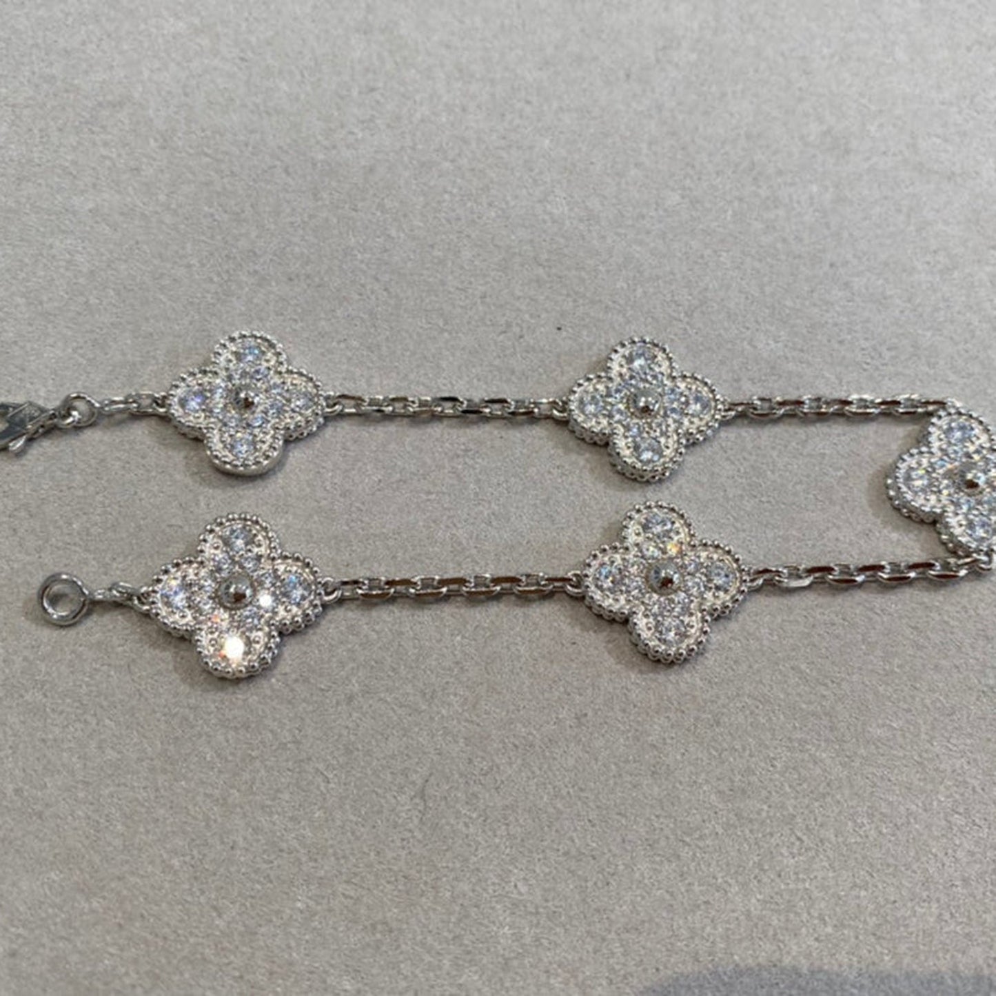 [LunaMar]LUCKY CLOVER 5-MOTIF BRACELET - FULL-DIAMOND