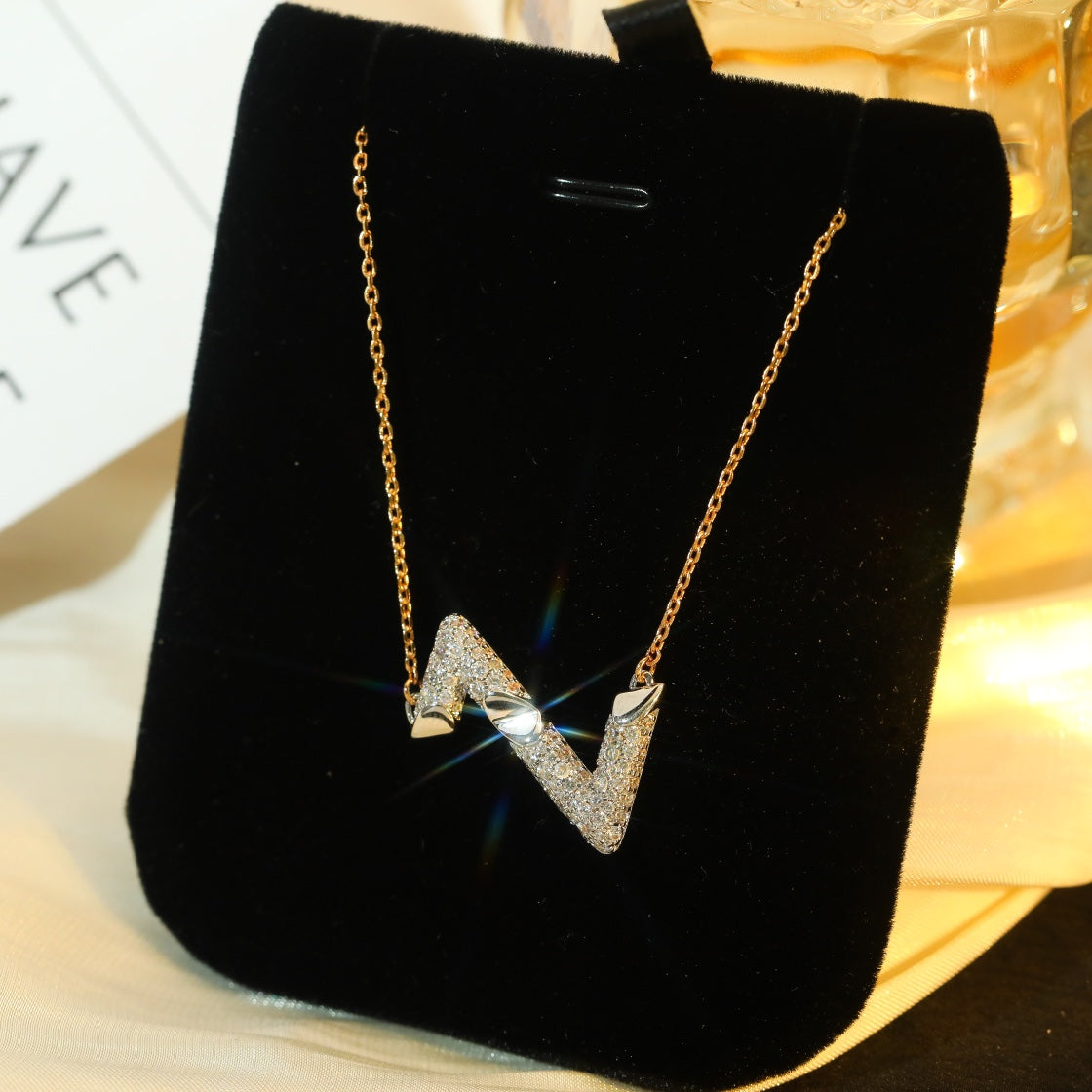 [LunaMar]VOLT SILVER DIAMOND PEDANT NECKLACE