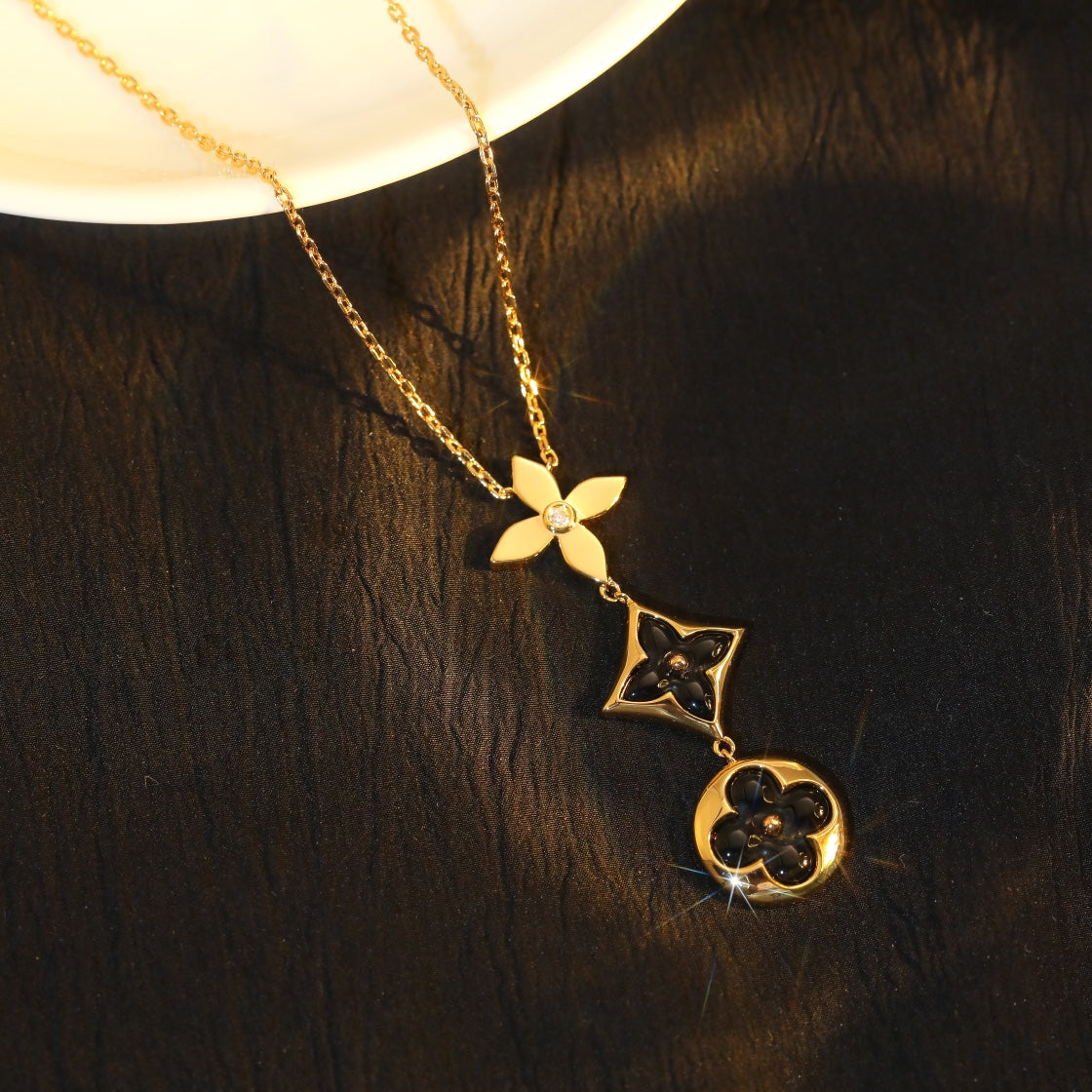 [LunaMar]STAR AND SUN ONYX ROSE GOLD NECKLACE