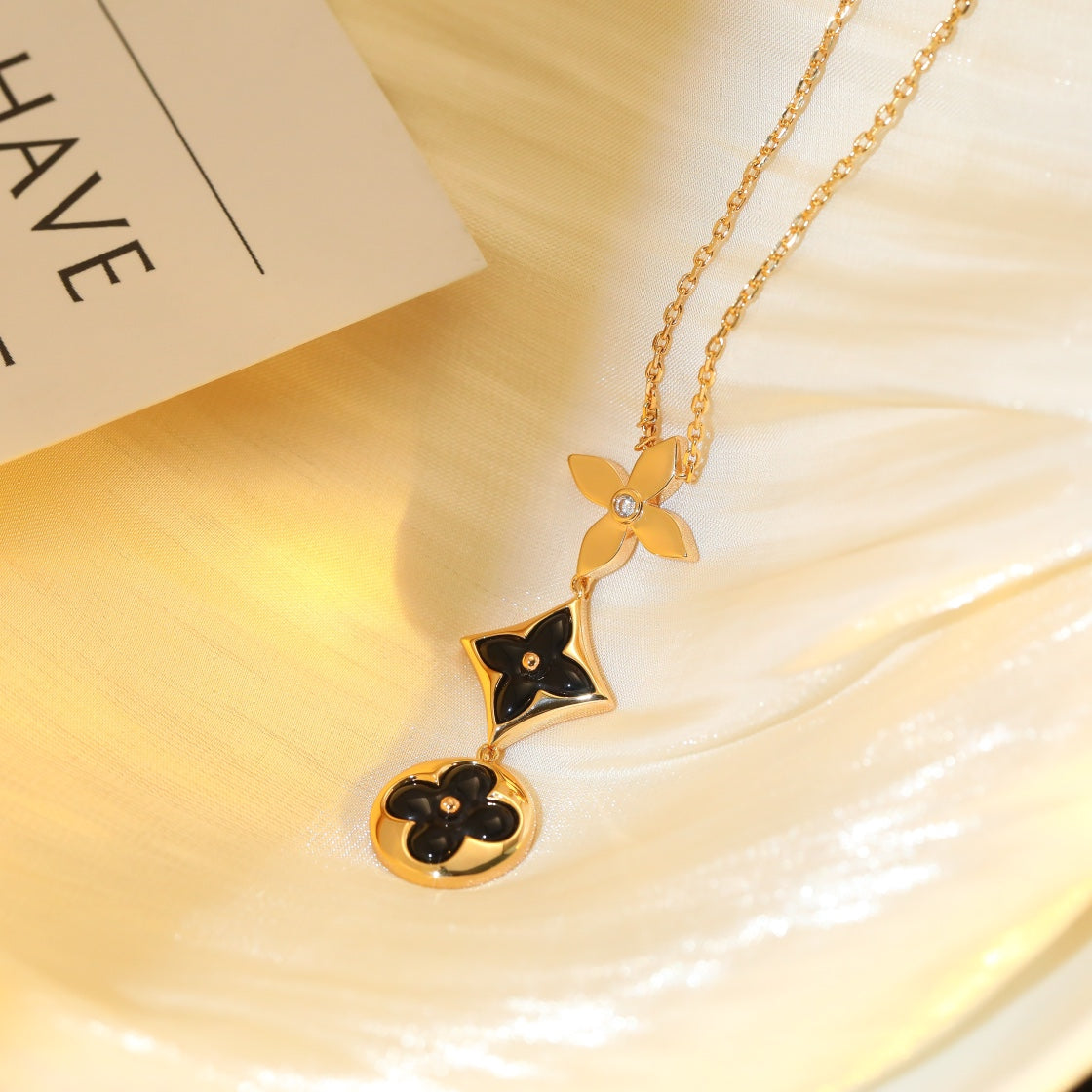 [LunaMar]STAR AND SUN ONYX ROSE GOLD NECKLACE