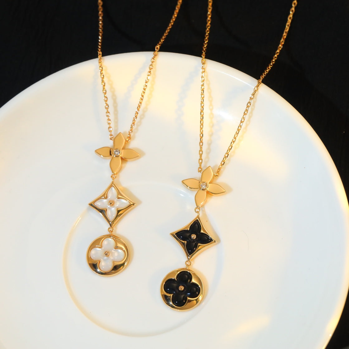 [LunaMar]STAR AND SUN ONYX ROSE GOLD NECKLACE
