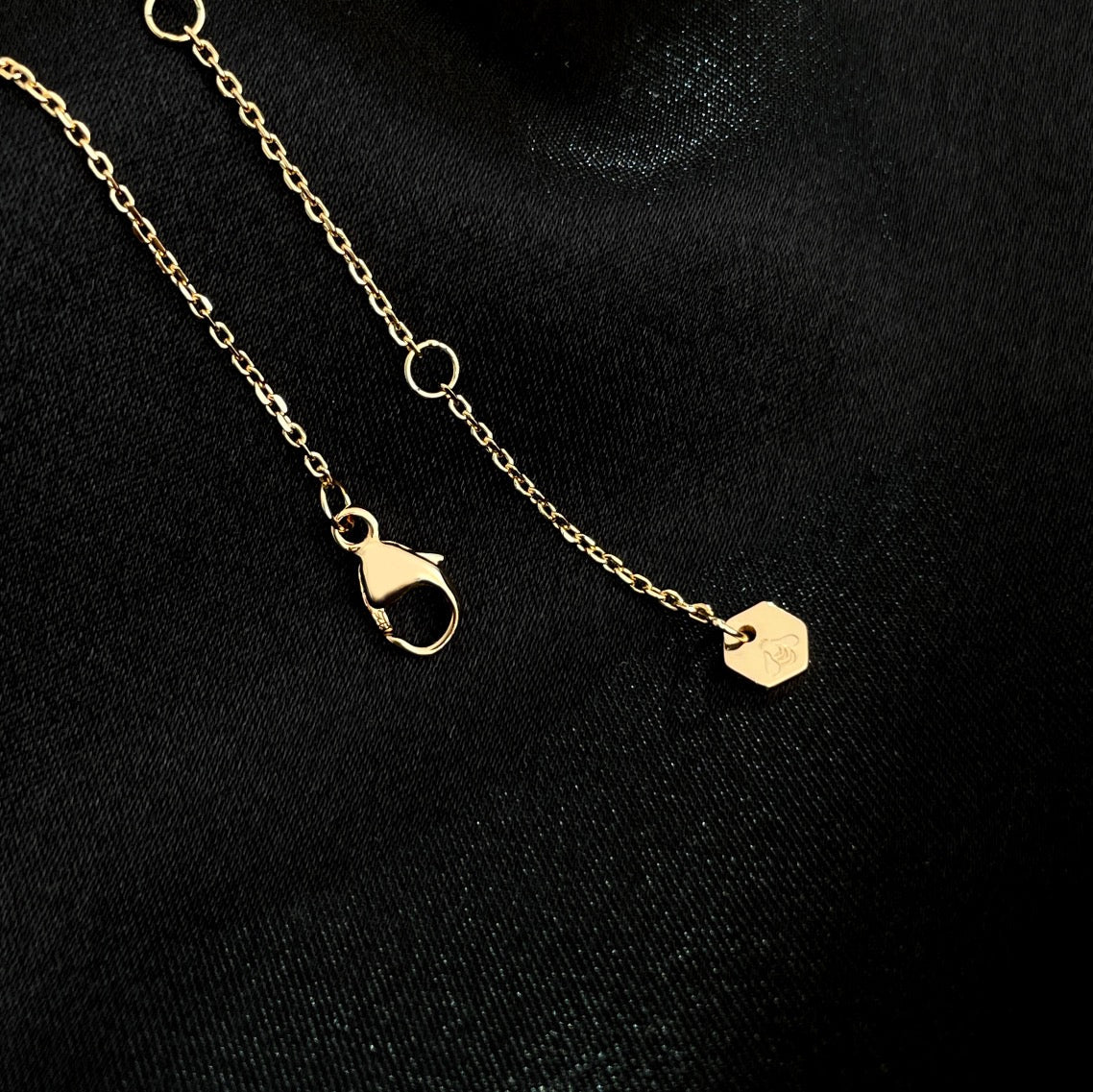 [LunaMar]BEE MINI NECKLACE
