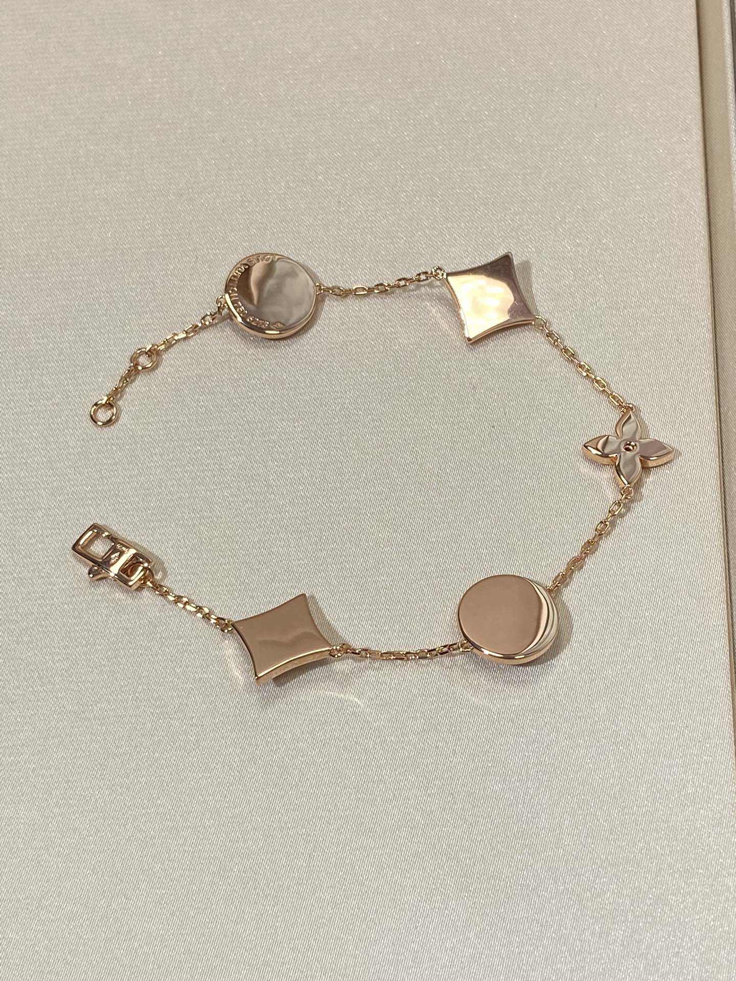 [LunaMar]STAR AND SUN 5 MOTIF MOP ROSE GOLD BRACELET