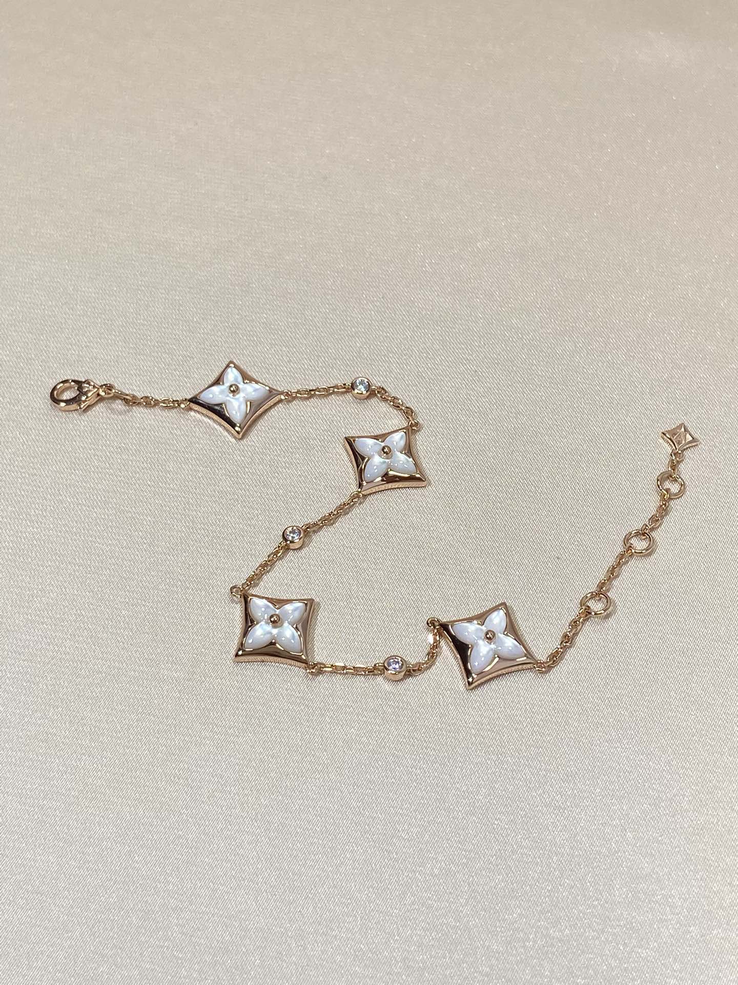 [LunaMar]STAR 4 MOTIF MOP DIAMOND ROSE GOLD BRACELET