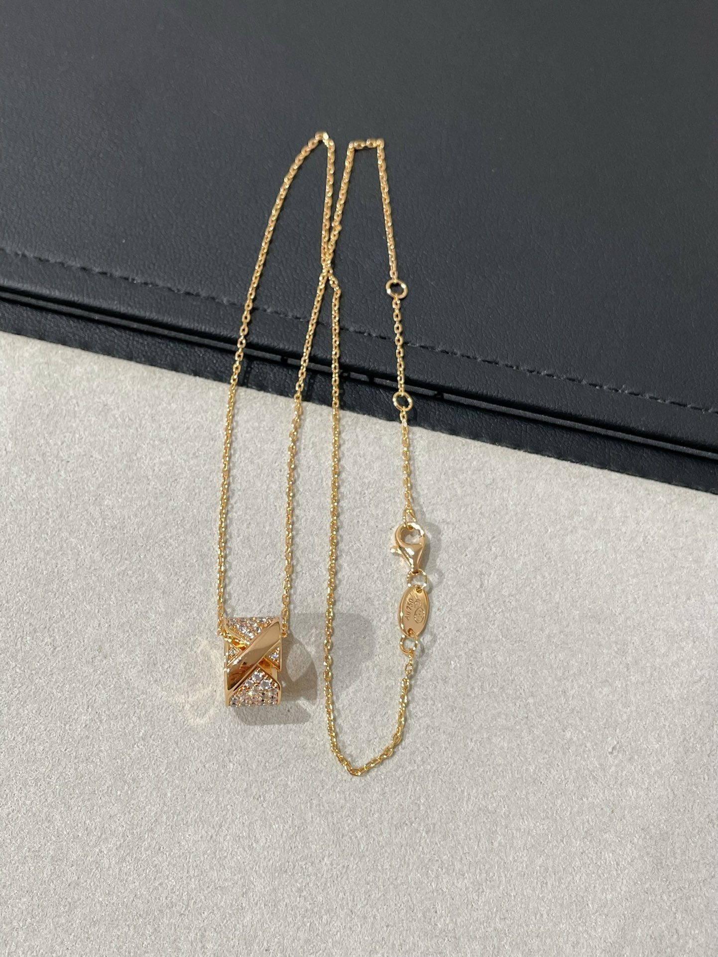 [LunaMar]LIENS EVIDENCE DIAMOND PAVED NECKLACE