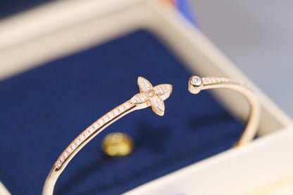 [LunaMar]IDYLLE ROSE GOLD OPEN BRACELET DIAMOND PAVED