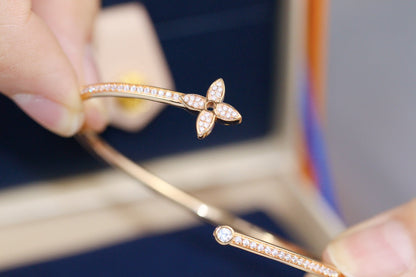 [LunaMar]IDYLLE ROSE GOLD OPEN BRACELET DIAMOND PAVED