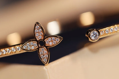 [LunaMar]IDYLLE GOLD OPEN BRACELET DIAMOND PAVED