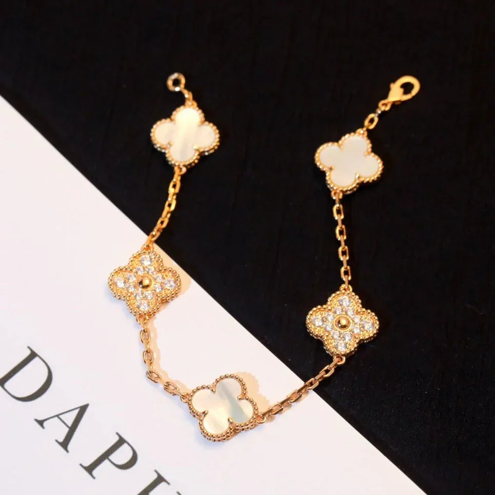 [LunaMar]LUCKY CLOVER 5-MOTIF BRACELET - WHITE MOTHER-OF-PEARL COLLECTION