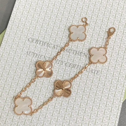 [LunaMar]LUCKY CLOVER 5-MOTIF BRACELET - WHITE MOTHER-OF-PEARL COLLECTION