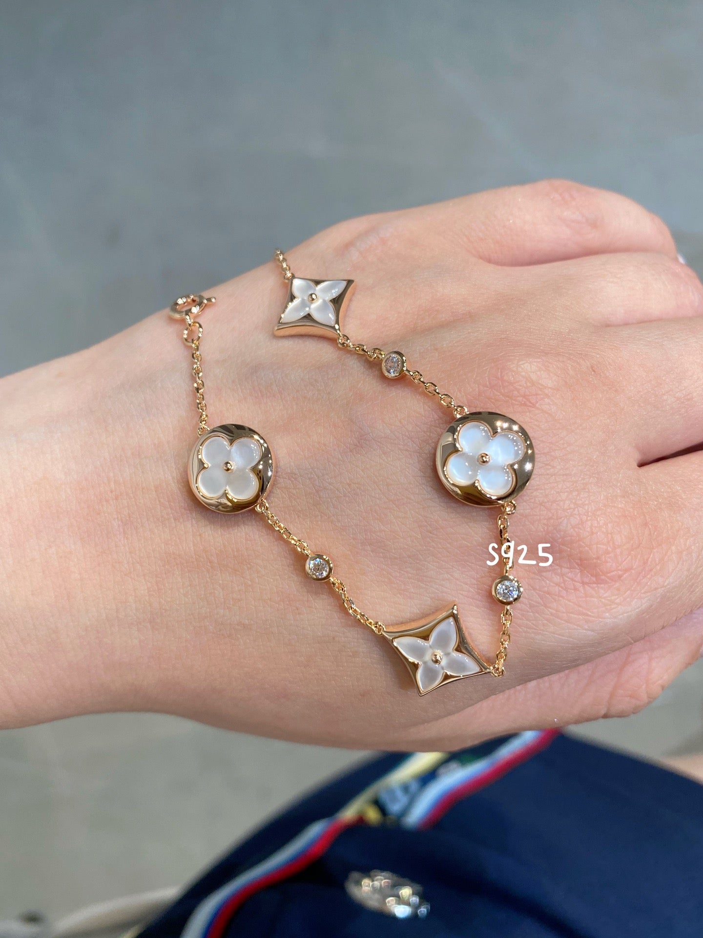 [LunaMar]STAR AND SUN 4 MOTIF WHITE MOP ROSE GOLD BRACELET
