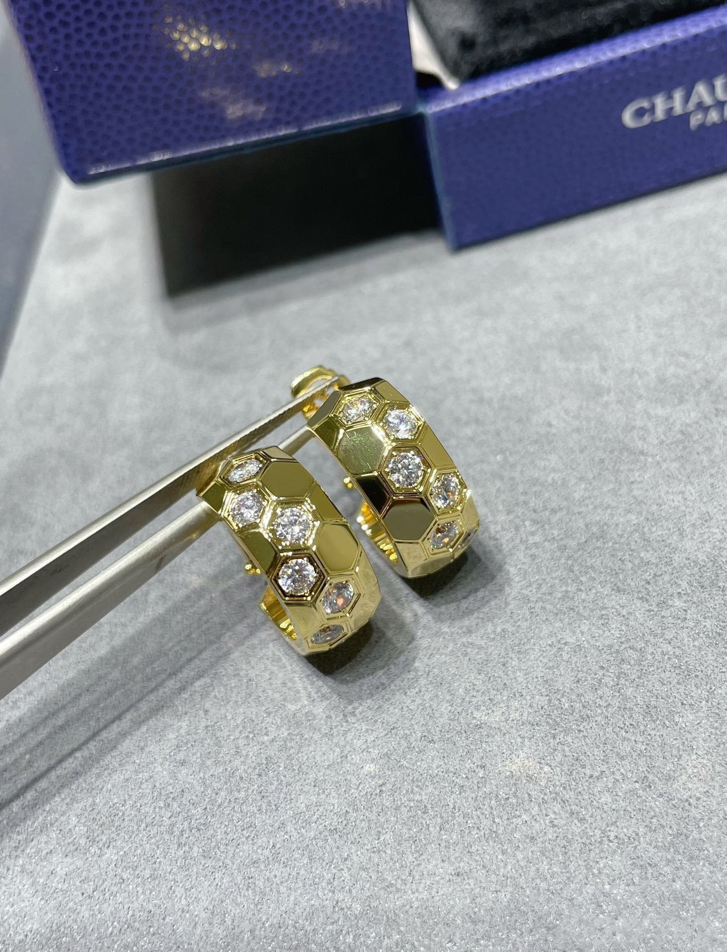[LunaMar]BEE LOVE DIAMOND HOOP EARRINGS