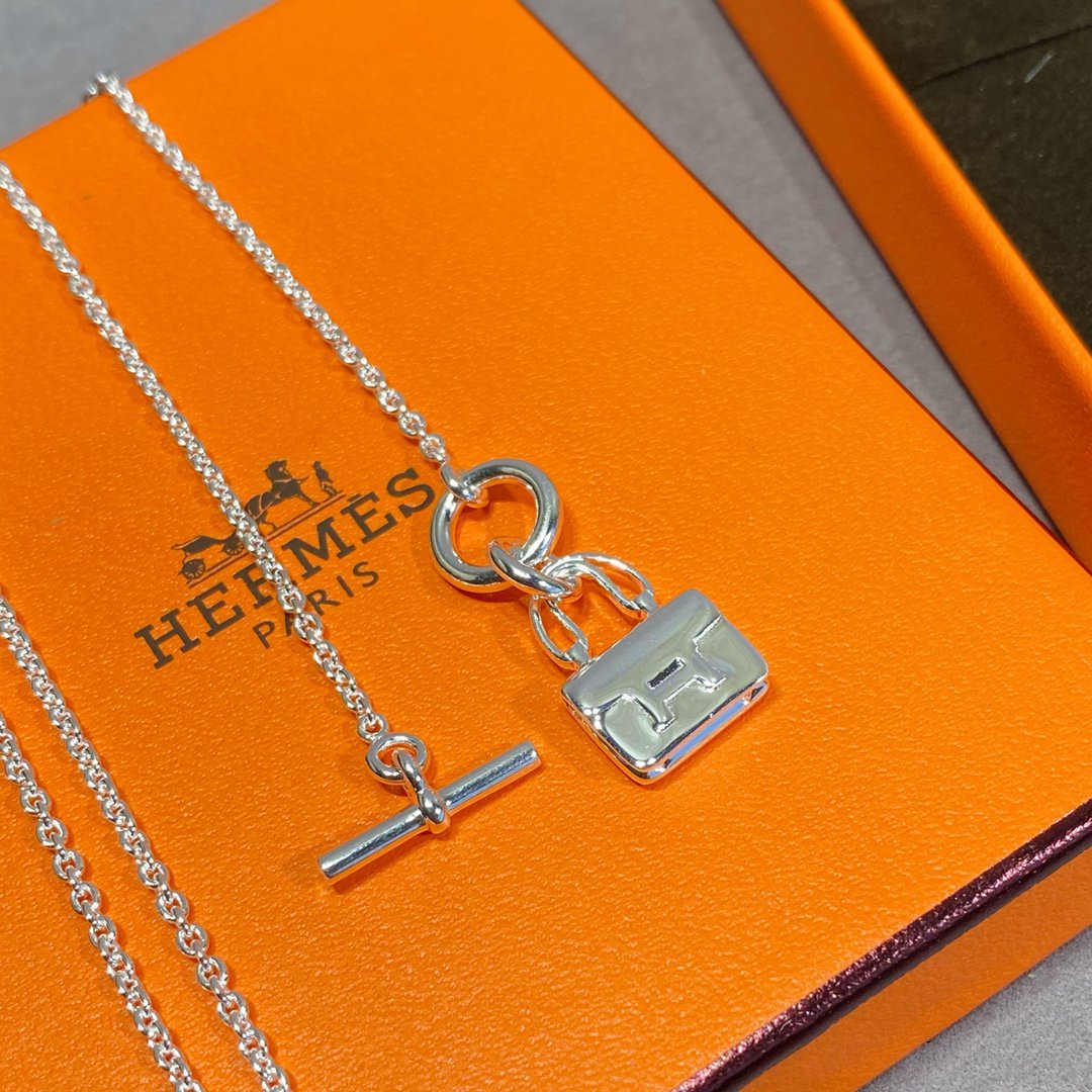 [LunaMar]CONSTANCE PEDANT SILVER NECKLACE