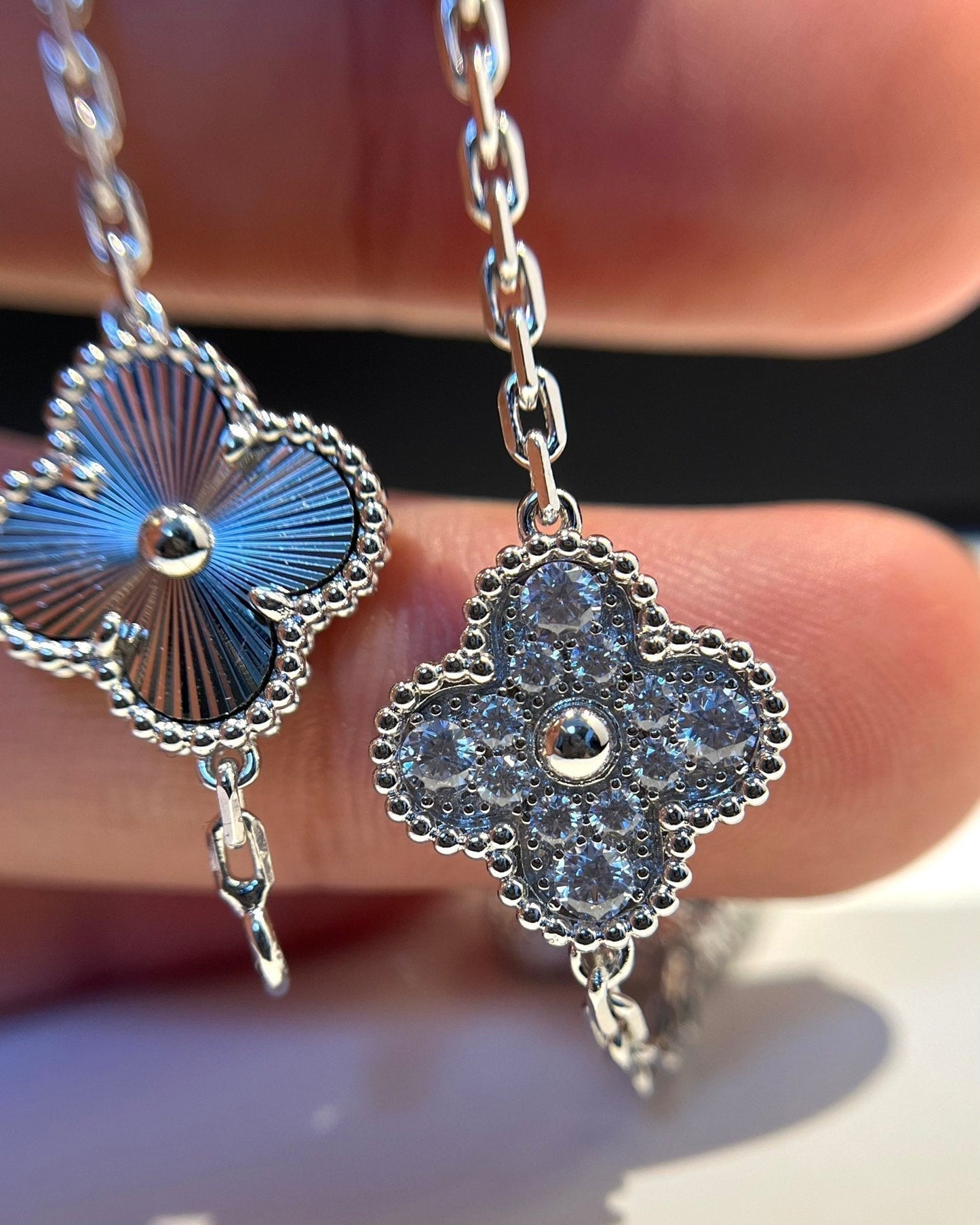 [LunaMar]LUCKY CLOVER 5-MOTIF BRACELET - LASER COLLECTION