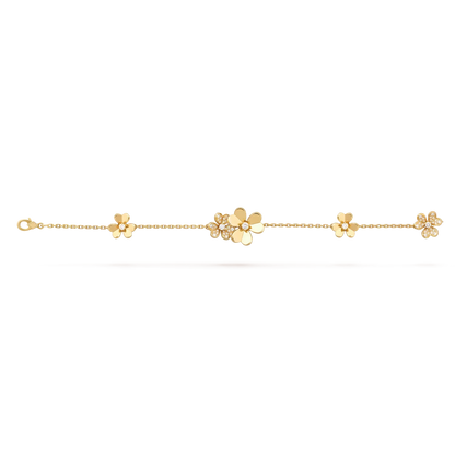 [LunaMar]LUMINOUS BLOSSOM 5-MOTIF CHARM BRACELET