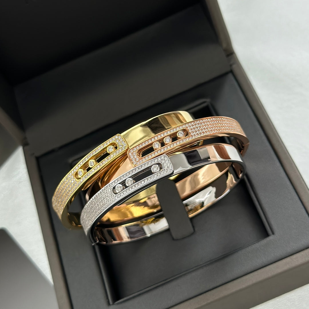 [LunaMar]MOVE NOA PAVÉ DIAMOND BANGLE BRACELET