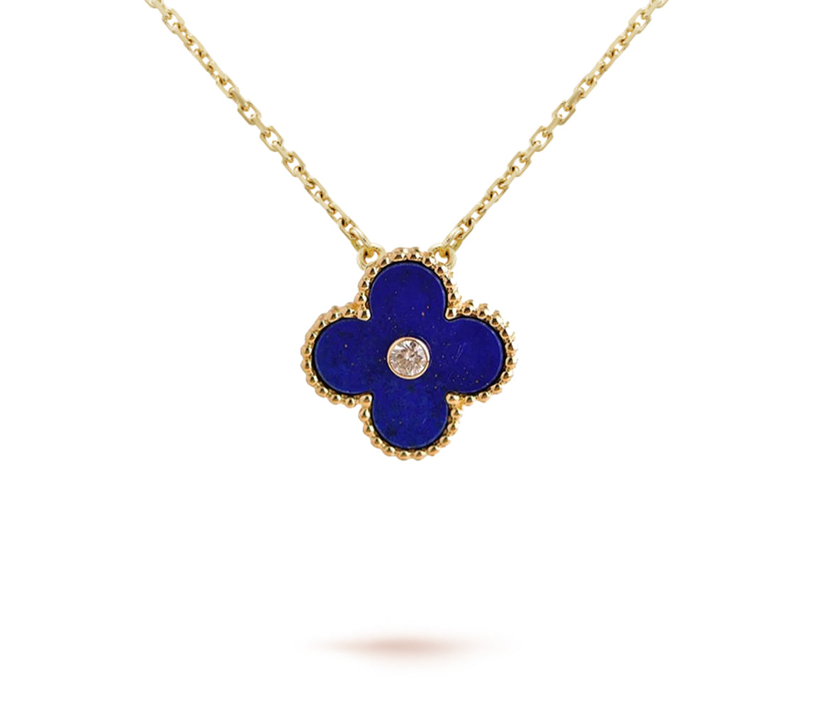 [LunaMar]LIMITED EDITION CHRISTMAS CLOVER FLOWER NECKLACE - 15MM ANNUAL COLLECTIBLE PENDANT