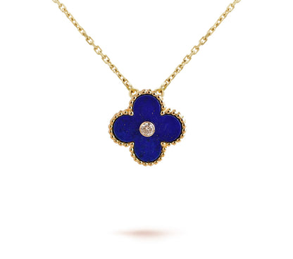 [LunaMar]LIMITED EDITION CHRISTMAS CLOVER FLOWER NECKLACE - 15MM ANNUAL COLLECTIBLE PENDANT
