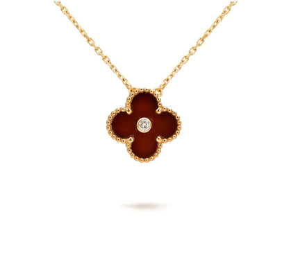 [LunaMar]LIMITED EDITION CHRISTMAS CLOVER FLOWER NECKLACE - 15MM ANNUAL COLLECTIBLE PENDANT