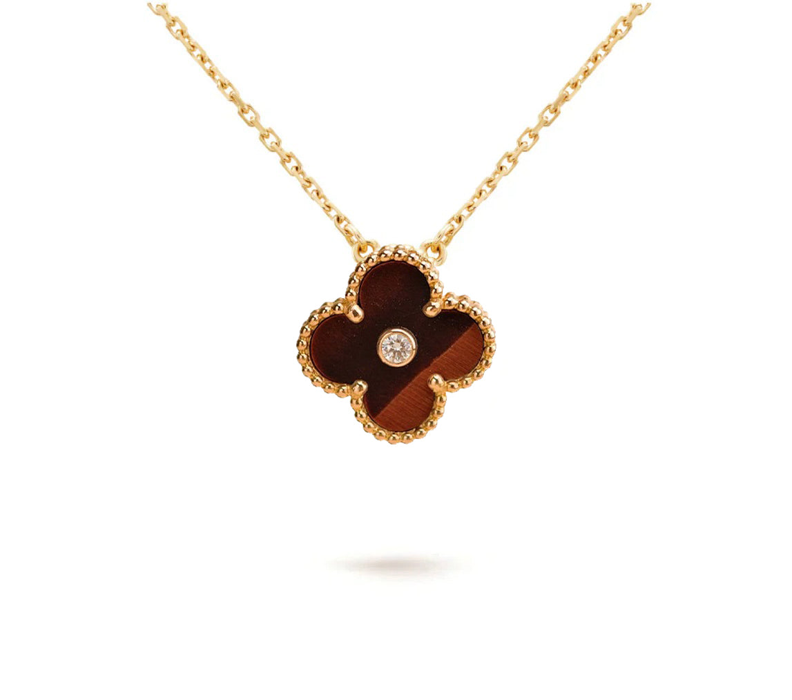 [LunaMar]LIMITED EDITION CHRISTMAS CLOVER FLOWER NECKLACE - 15MM ANNUAL COLLECTIBLE PENDANT