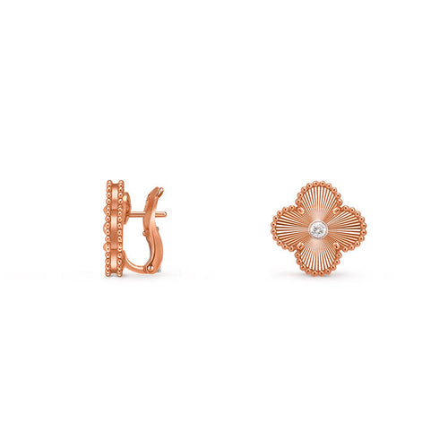 [LunaMar]15MM CLOVER FLOWER STUD EARRINGS DIAMOND-ROSE GOLD COLLECTION