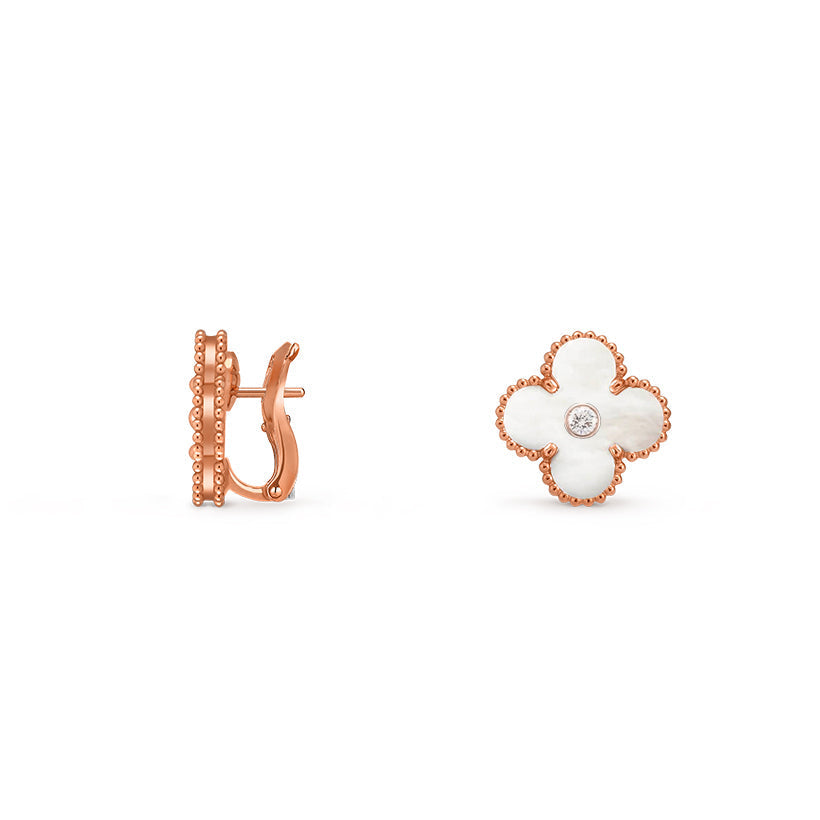 [LunaMar]15MM CLOVER FLOWER STUD EARRINGS DIAMOND-ROSE GOLD COLLECTION