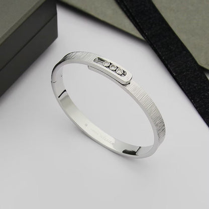 [LunaMar]MOVE NOA CISELÉ BANGLE BRACELET