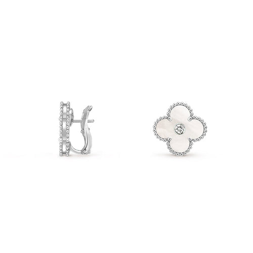 [LunaMar]15MM CLOVER FLOWER STUD EARRINGS DIAMOND-WHITE GOLD COLLECTION
