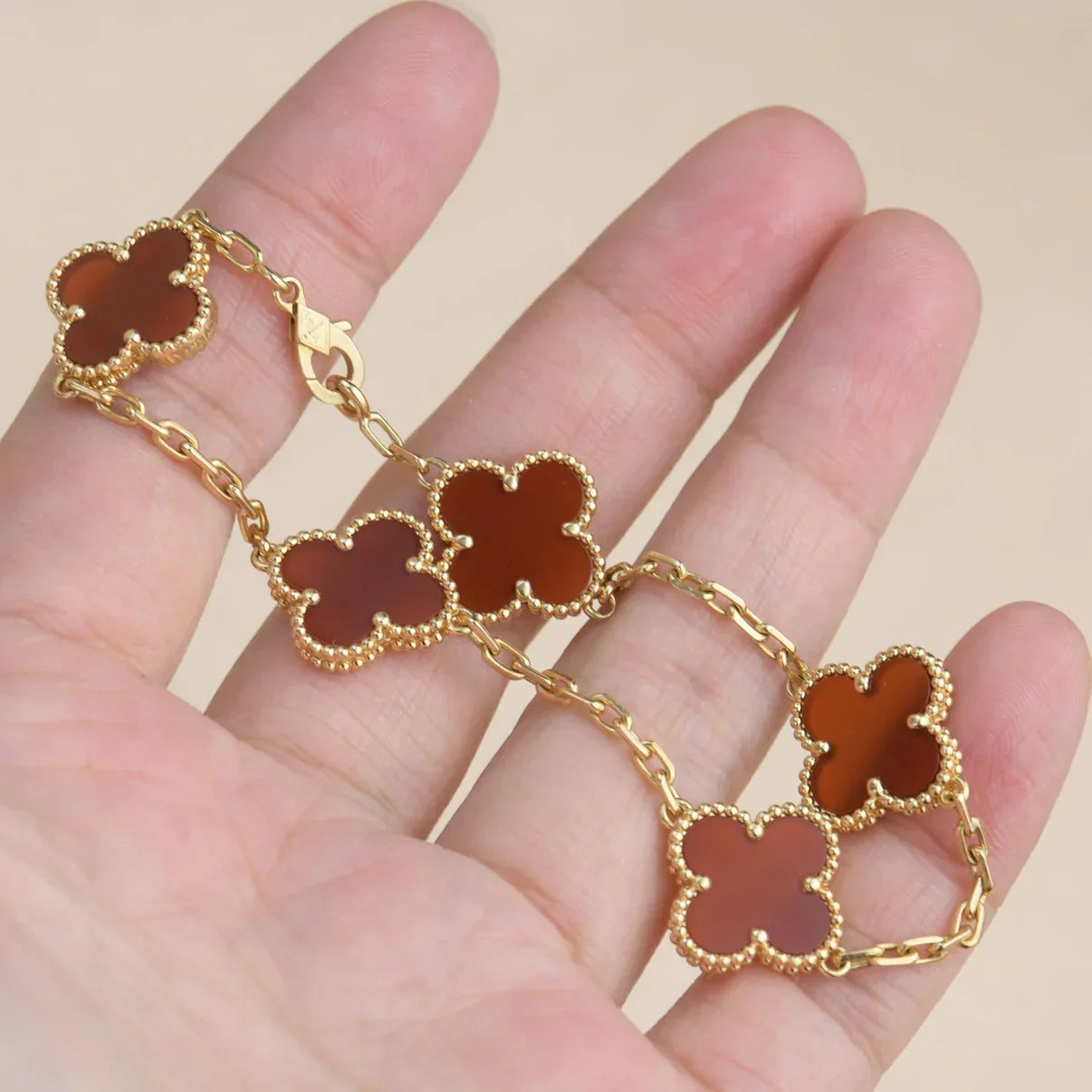 [LunaMar]LUCKY CLOVER 5-MOTIF BRACELET - RED CARNELIAN COLLECTION