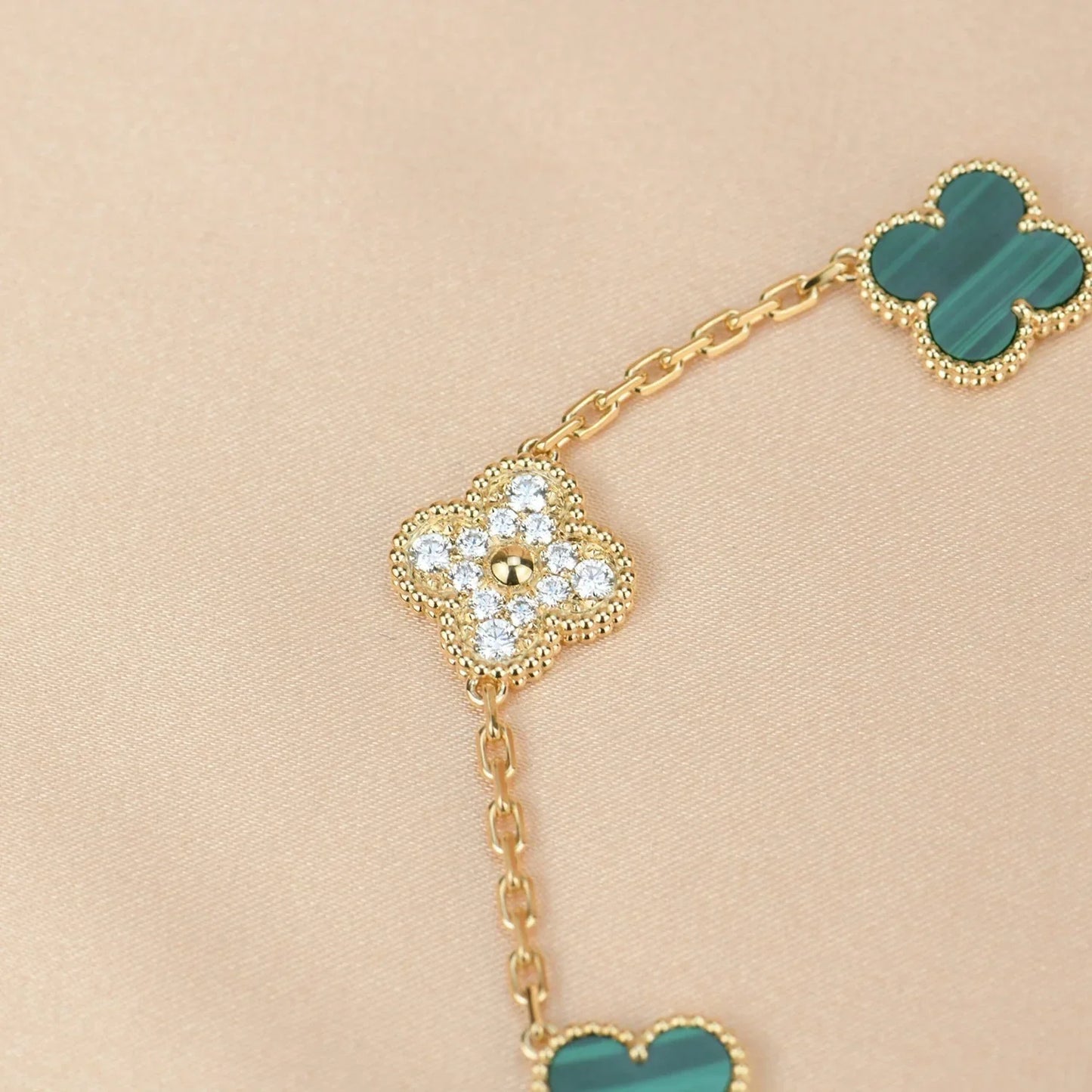 [LunaMar]LUCKY CLOVER 5-MOTIF BRACELET - MALACHITE COLLECTION