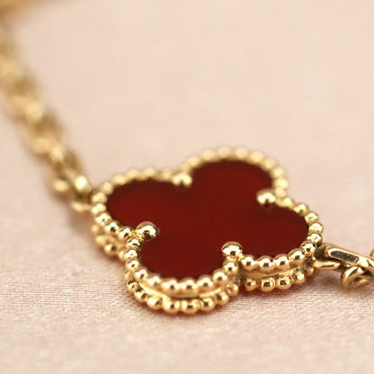 [LunaMar]LUCKY CLOVER 5-MOTIF BRACELET - RED CARNELIAN COLLECTION