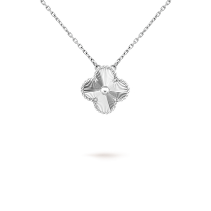 [LunaMar]15MM CLOVER FLOWER PENDANT NECKLACE WHITE GOLD COLLECTION