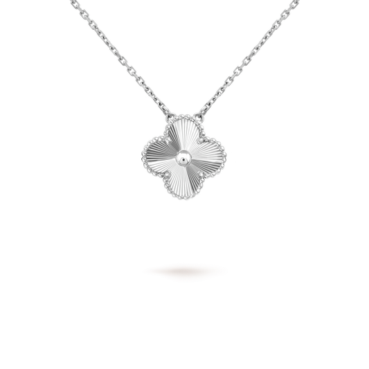 [LunaMar]15MM CLOVER FLOWER PENDANT NECKLACE WHITE GOLD COLLECTION
