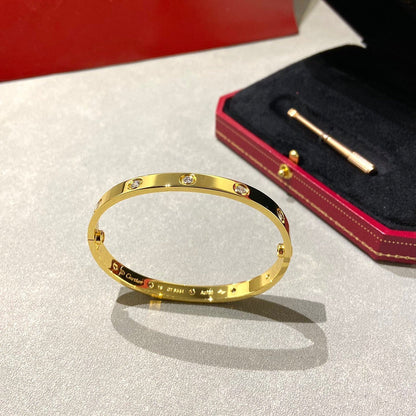[LunaMar]CLASSIC 6.1MM LOVE BANGLE - 10-DIAMOND