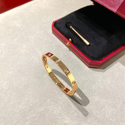 [LunaMar]CLASSIC 6.1MM LOVE BANGLE - 10-DIAMOND