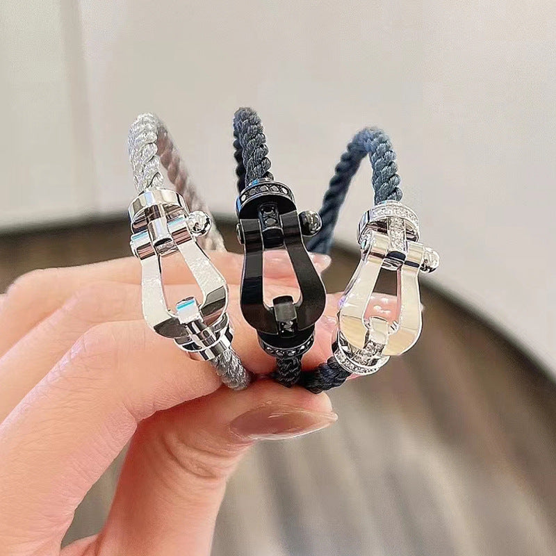 [LunaMar]FORCE LARGE HORSESHOE BRACELET - GOLD