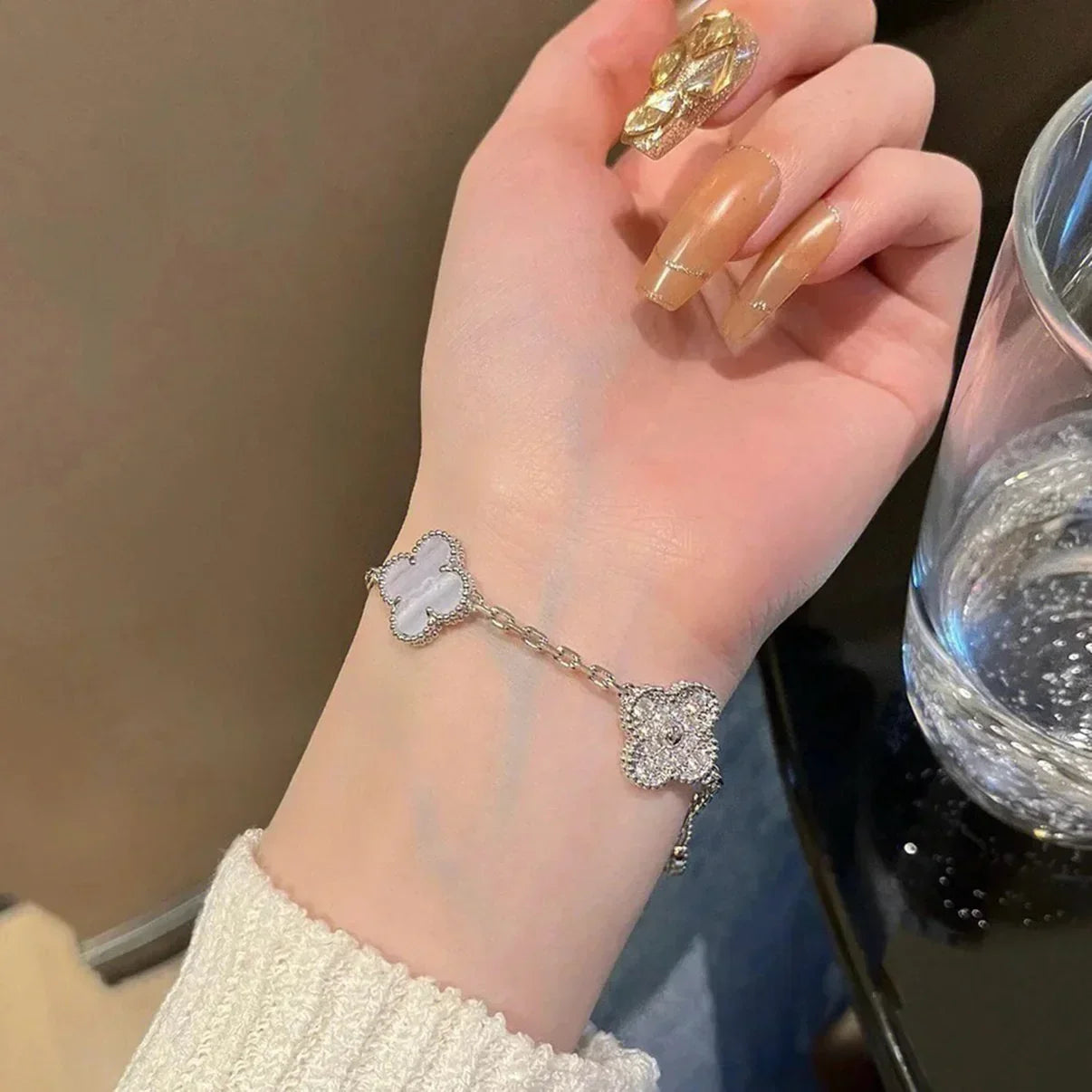 [LunaMar]LUCKY CLOVER 5-MOTIF BRACELET - PURPLE CHALCEDONY COLLECTION