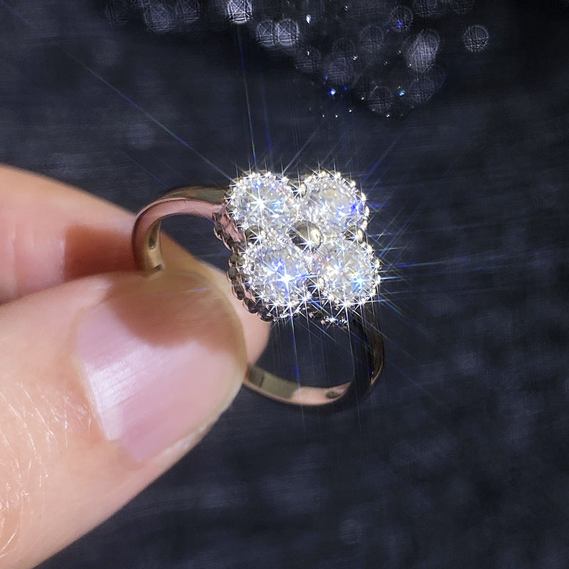 [LunaMar]ELEGANT FOUR-LEAF CLOVER MOISSANITE RING