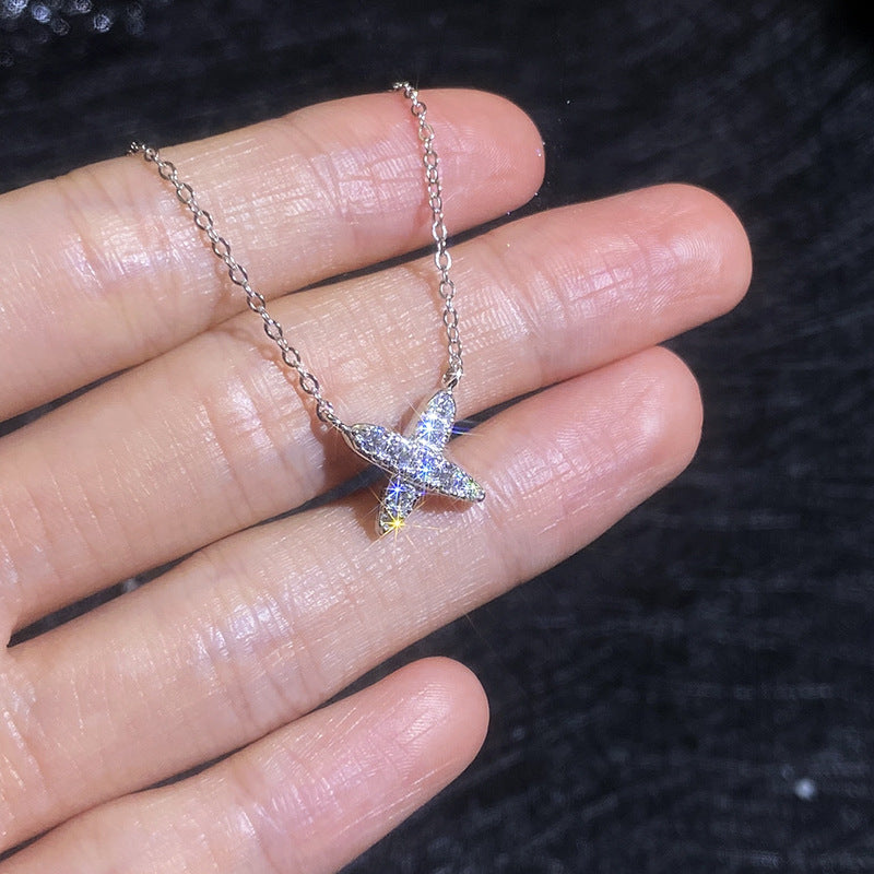[LunaMar]MODERN X-SHAPE PAVÉ MOISSANITE NECKLACE