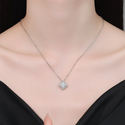 [LunaMar]STAR-CLOVER MOISSANITE NECKLACE