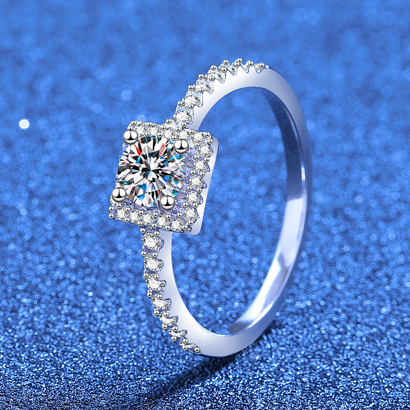 [LunaMar]DAINTY SUGAR-CUBE MOISSANITE RING